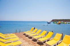 GARDEN OF SUN HOTEL Pools & Beach